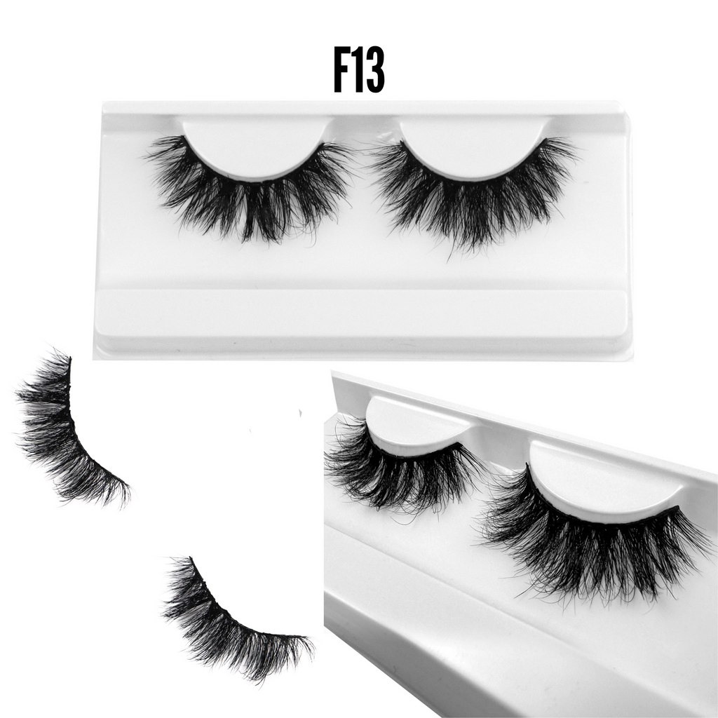 Wholesale-priced, jet-black wispy lashes, adding a touch of elegance to the eyes.