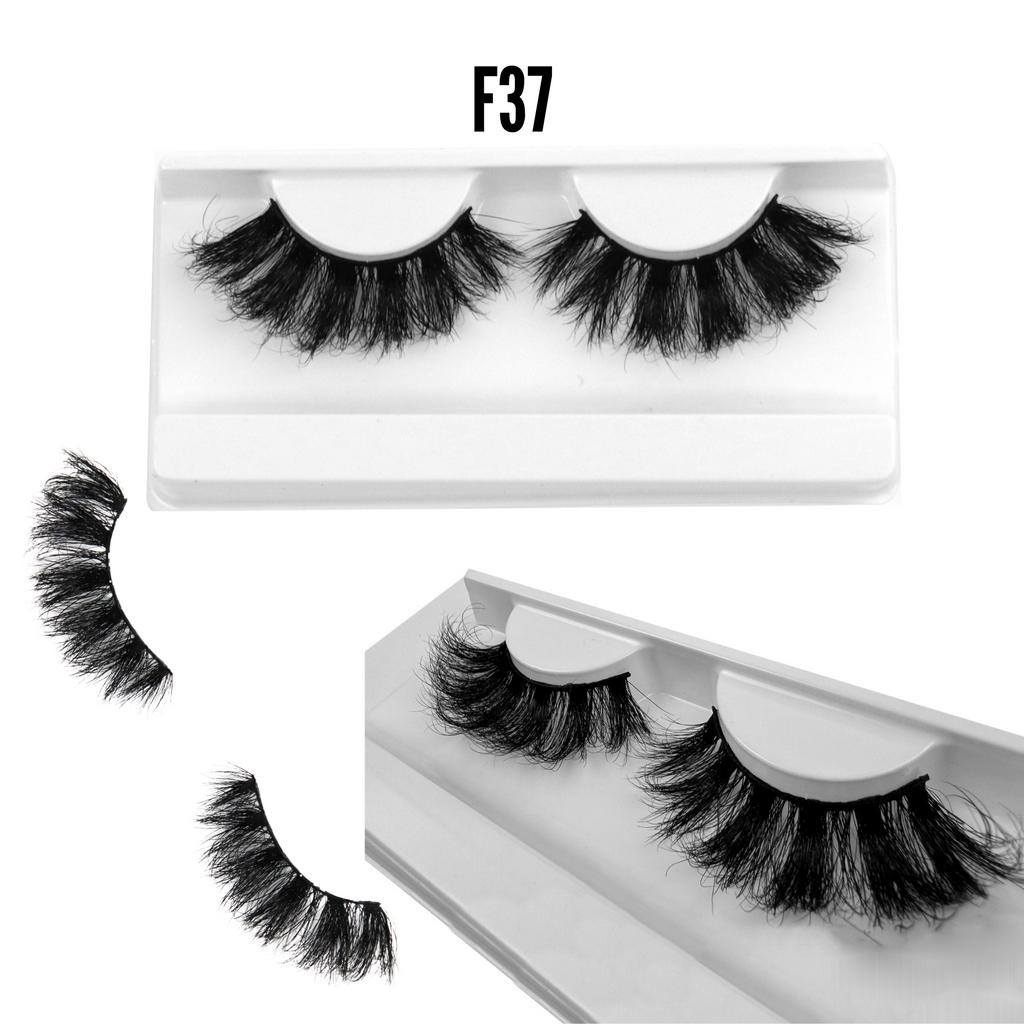 Intricately designed black wispy lashes available at wholesale rates for a budget-friendly glam.